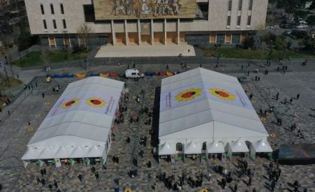 Vijon vaksinimi masiv- Tomini: Ja kur duhet te vaksinohen ata qe e kane kaluar Covid